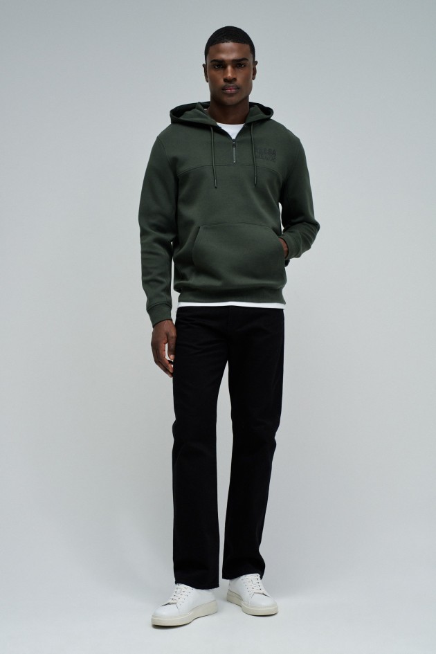 HOODIE WITH ZIP