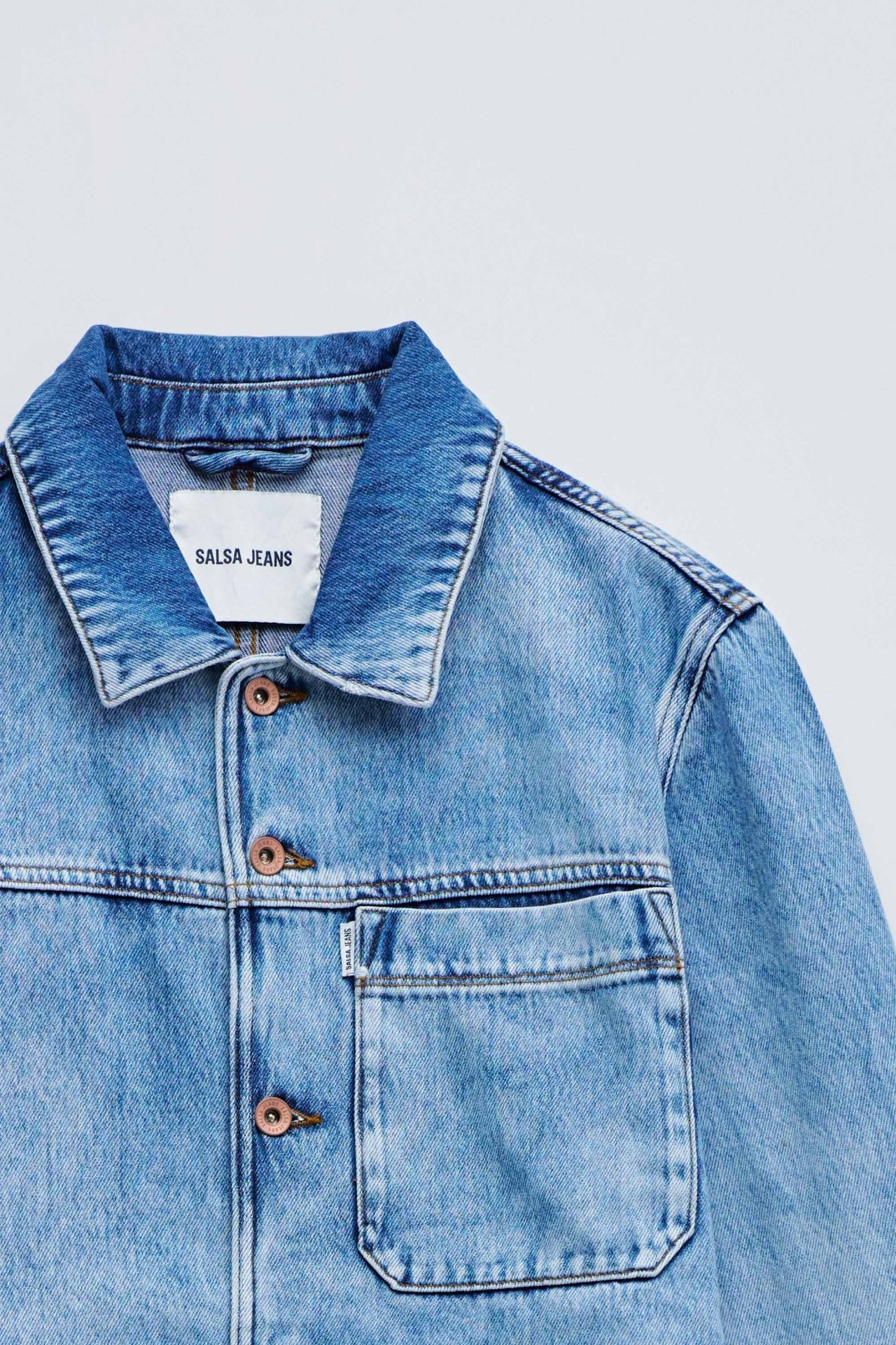 LIGHTDENIM TRENCH COAT