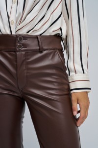 SECRET CHINO PUSH IN FLARE LEATHER EFFECT