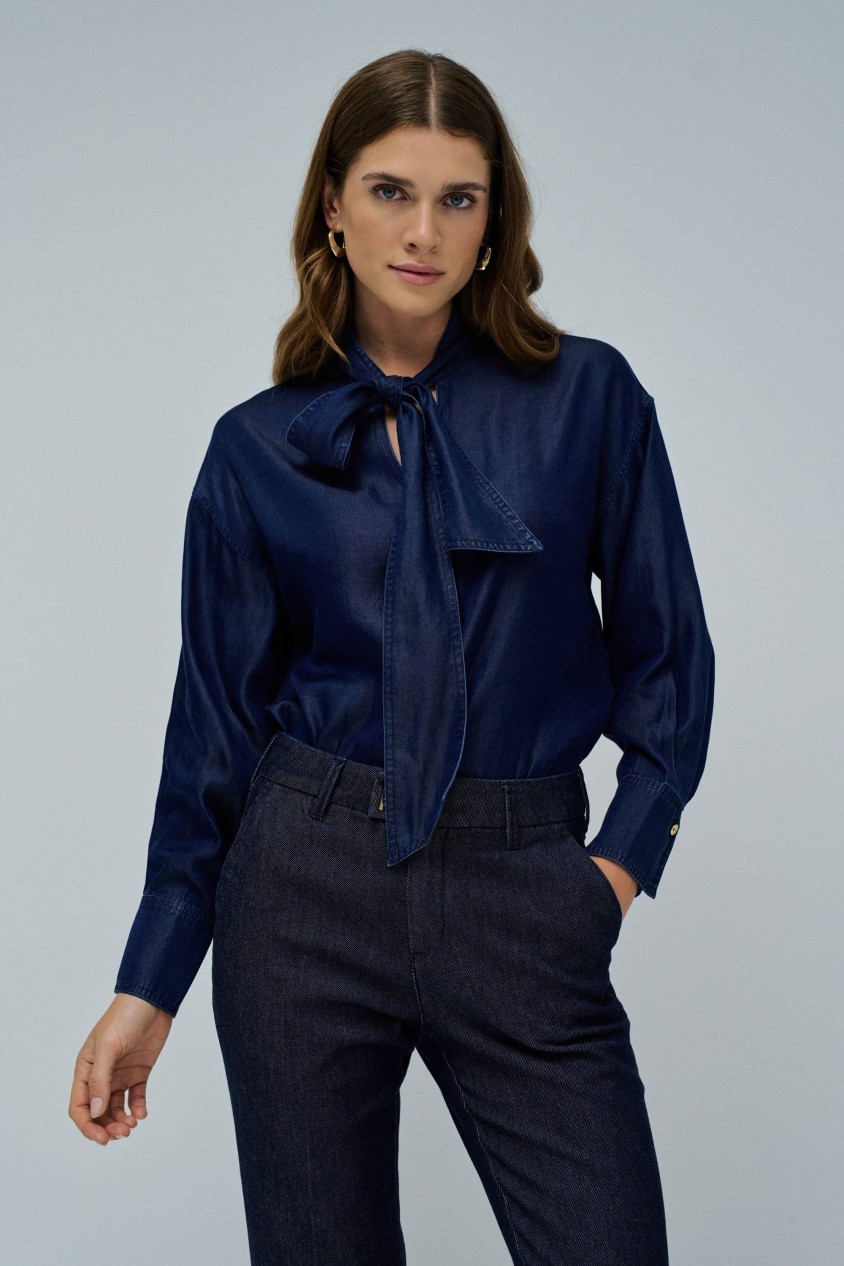 BLUSA EM LIGHTDENIM