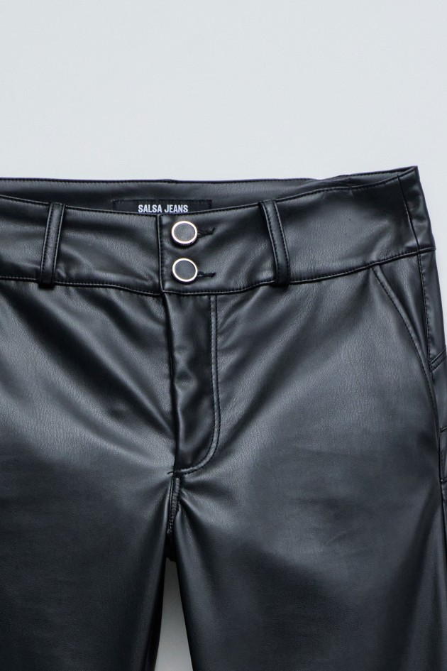 SECRET CHINO PUSH IN FLARE LEATHER EFFECT