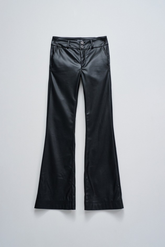 SECRET CHINO PUSH IN FLARE LEATHER EFFECT