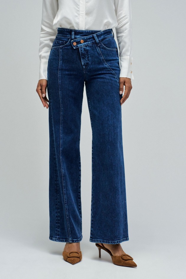 FAITH PUSH IN WIDE JEANS