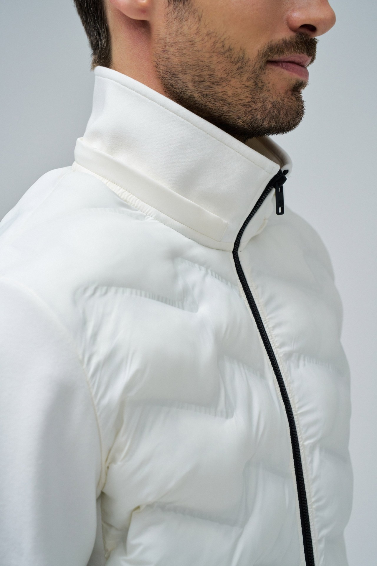 PADDED COAT WITH MIXED MATERIALS