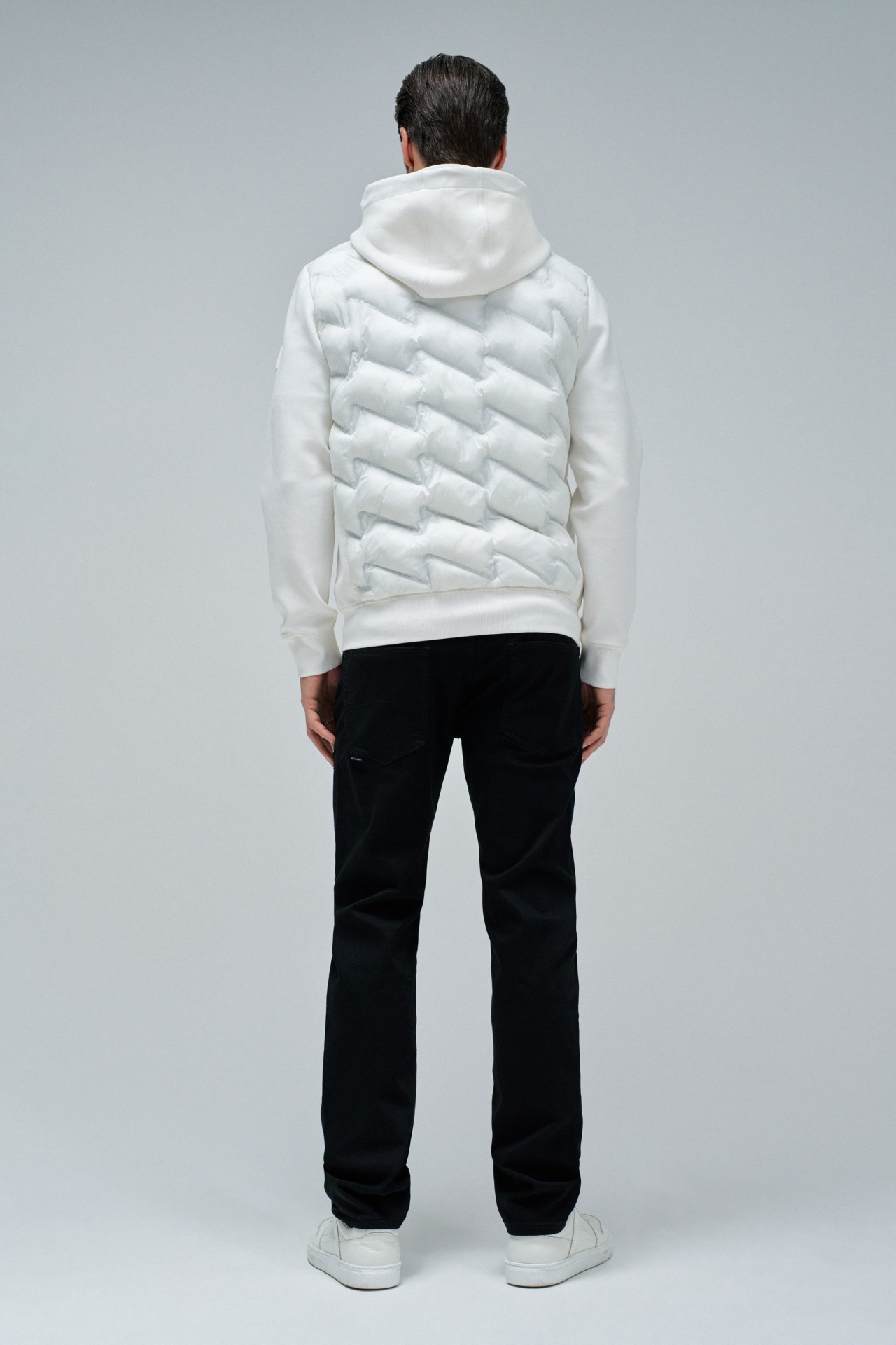 PADDED COAT WITH MIXED MATERIALS