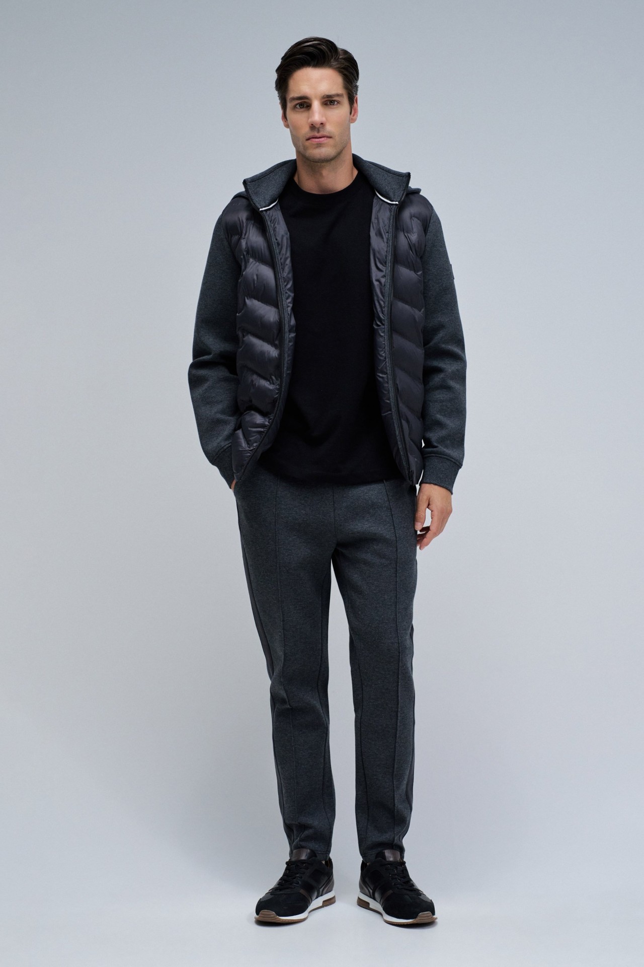 PADDED COAT WITH MIXED MATERIALS