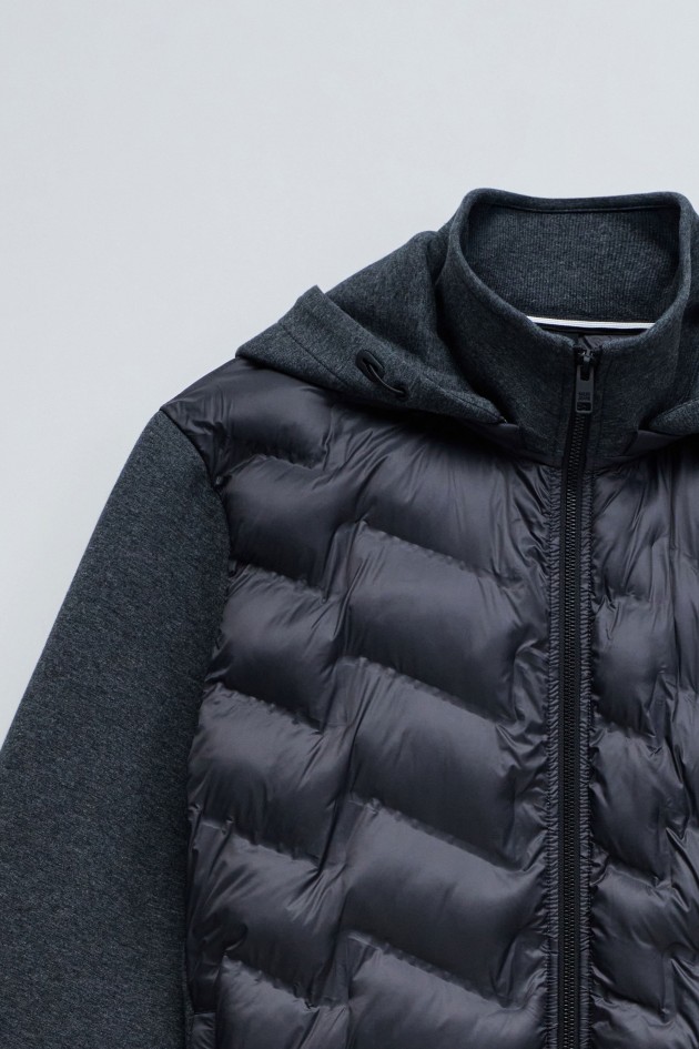 PADDED COAT WITH MIXED MATERIALS
