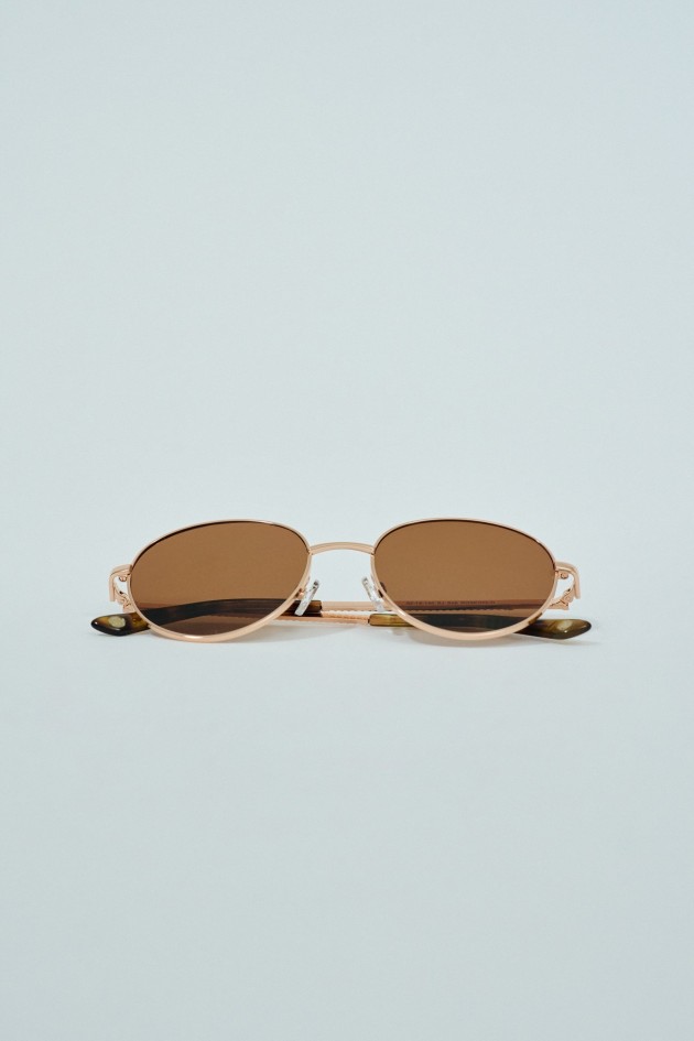 LUNETTES DE SOLEIL CHIC