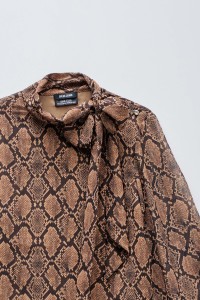 TIERDRUCK STERN CLUB BLUSE