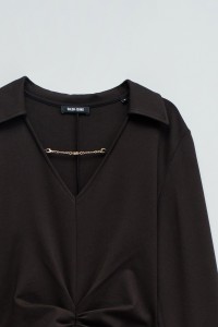VESTIDO MIDI EN PUNTO
