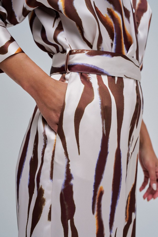 JUMPSUIT MIT TIERDRUCK