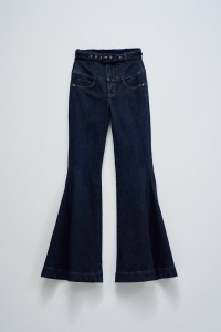 DIVA FAITH PUSH IN FLARE JEANS