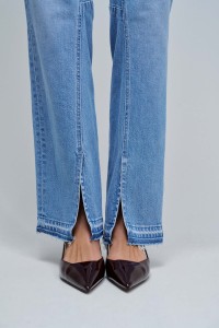 JEAN TRUE STRAIGHT