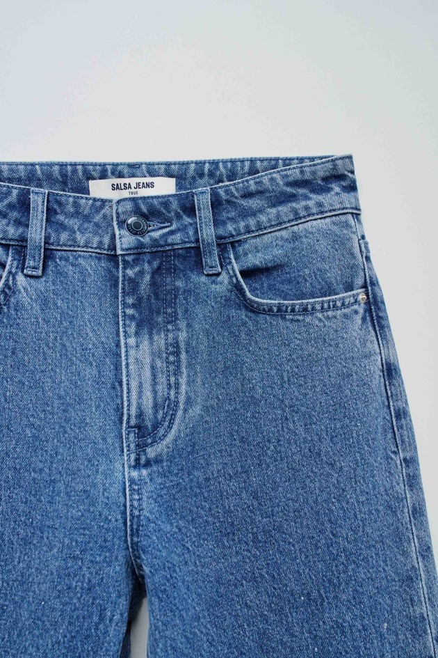 TRUE STRAIGHT JEANS WITH GEMS
