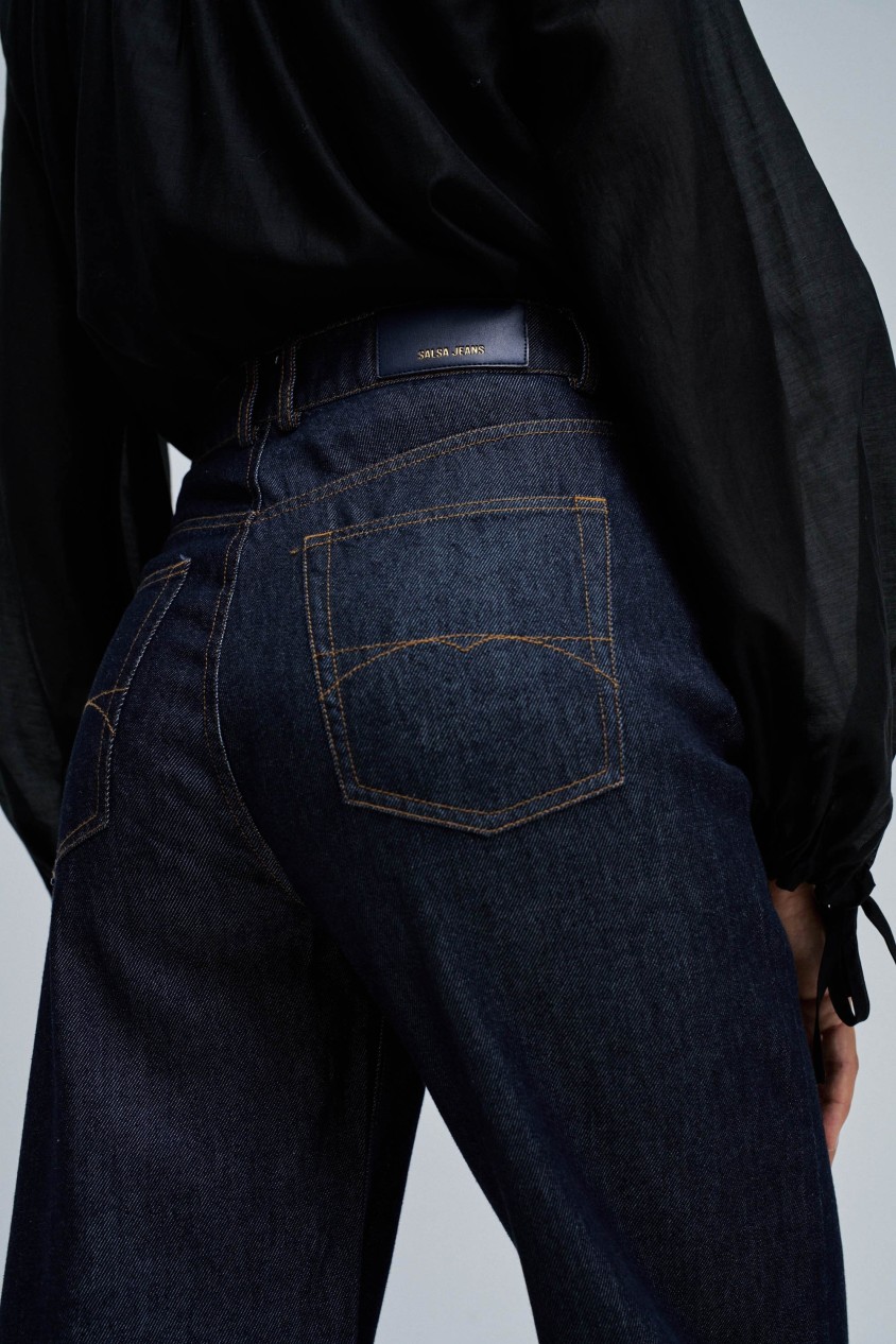 WIDE LEG JEANS