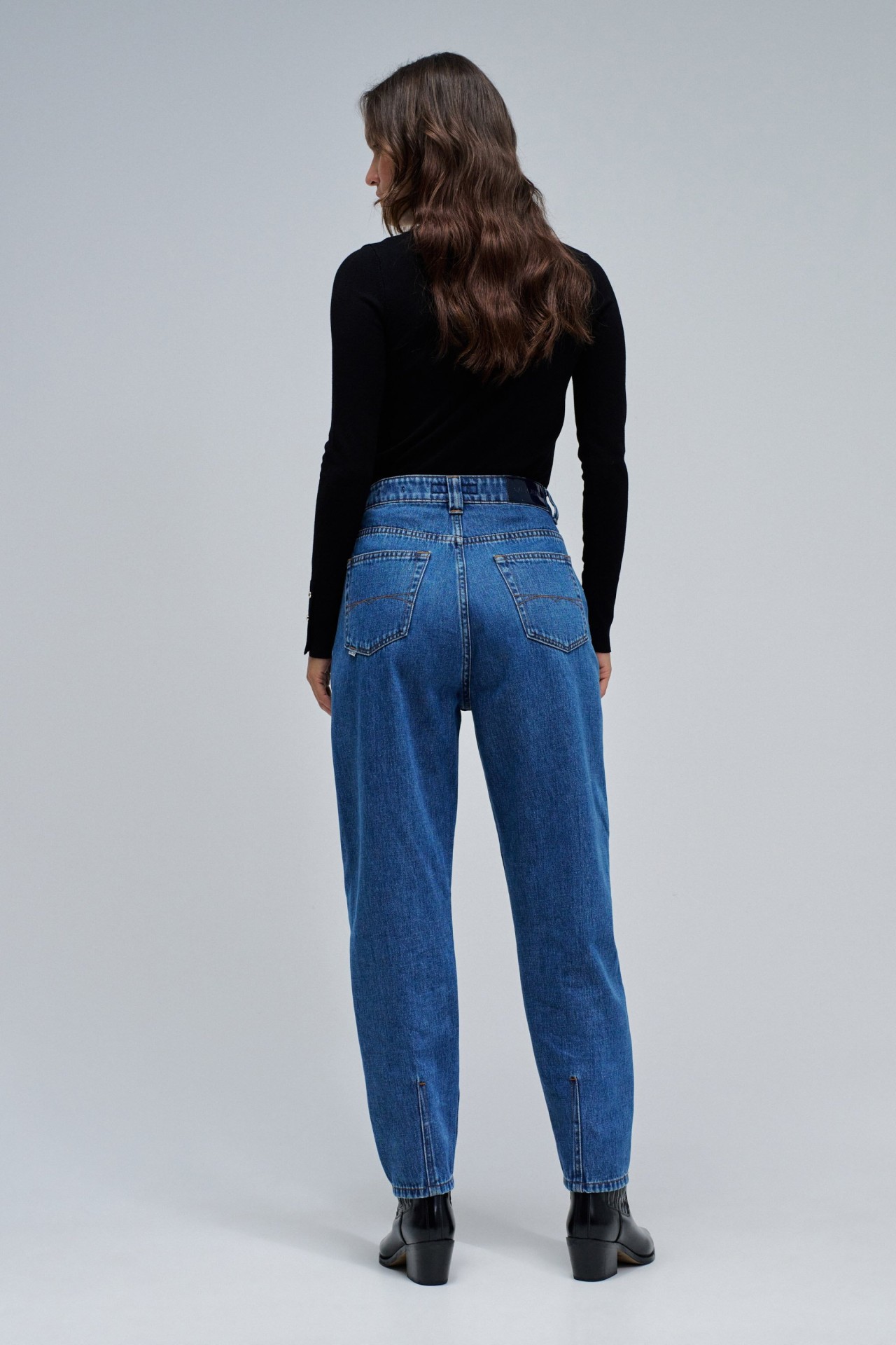 VAQUEROS SLOUCHY CROPPED SLIM