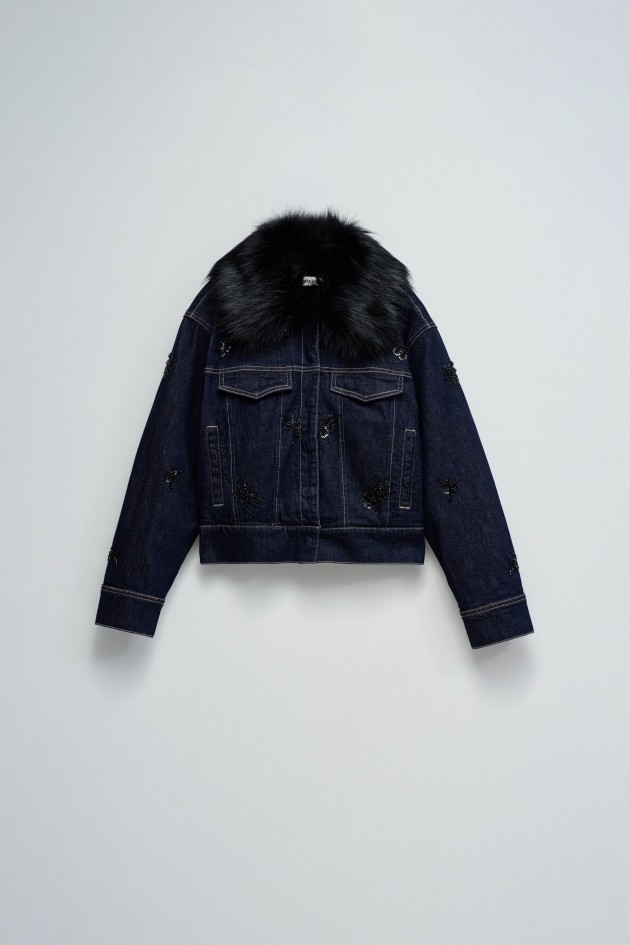 DENIM JACKET WITH FUR