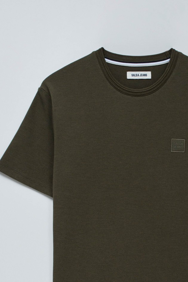 T-SHIRT WITH TEXTURE
