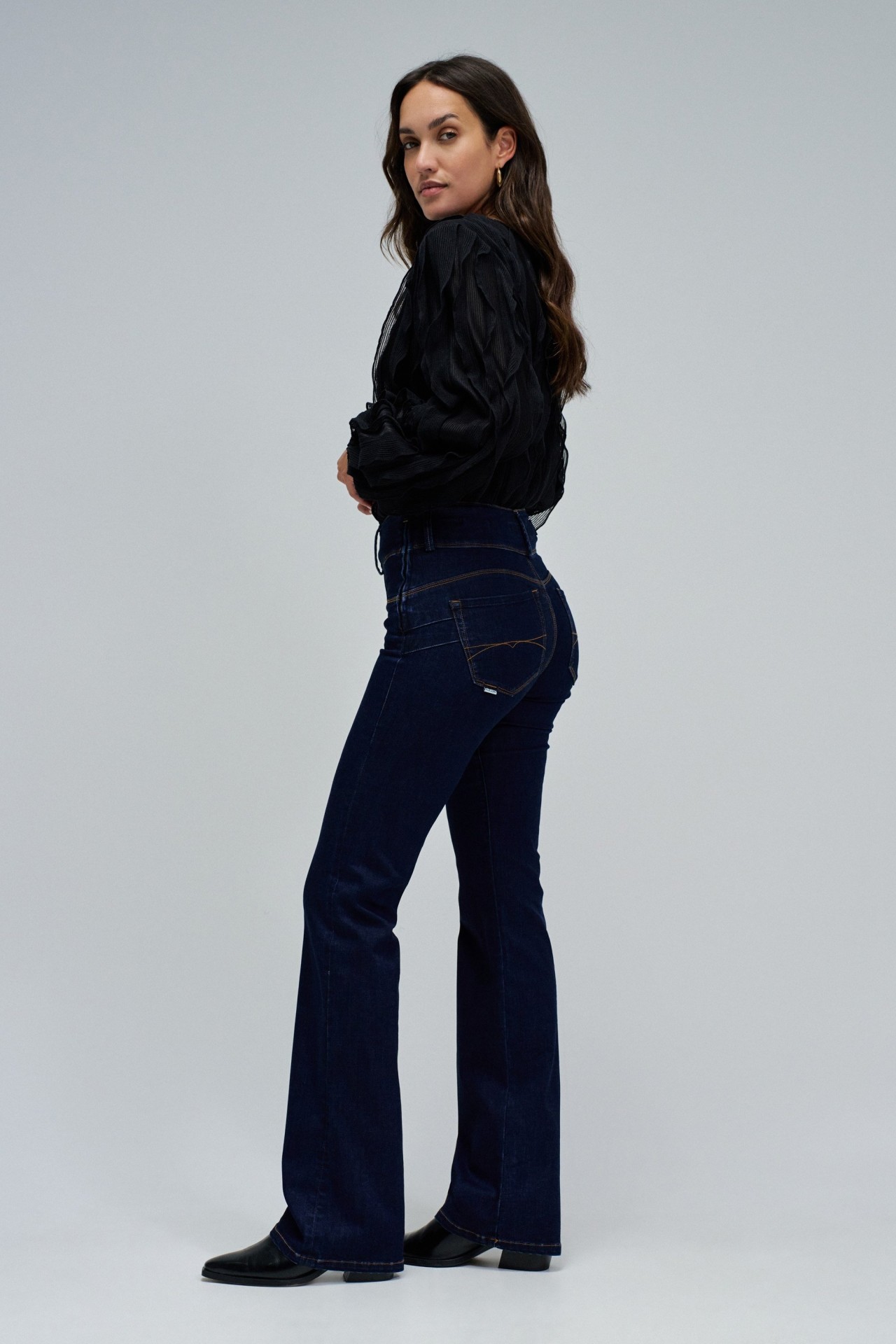 SECRET SILHOUETTE PUSH IN BOOTCUT