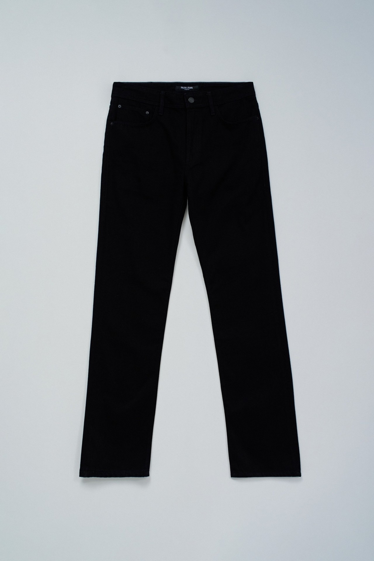 STRAIGHT FIT JEANS