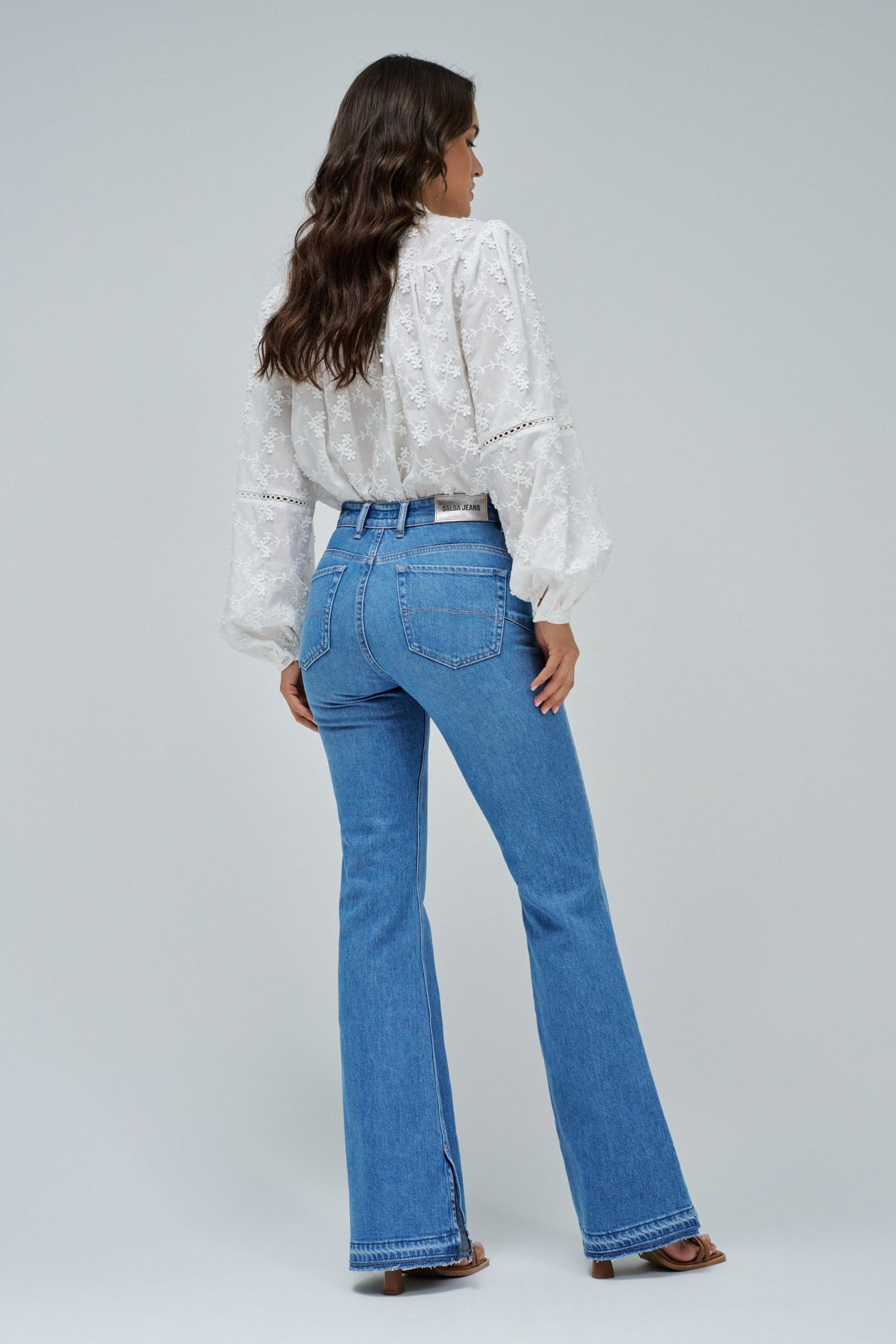 FAITH PUSH IN FLARE JEANS