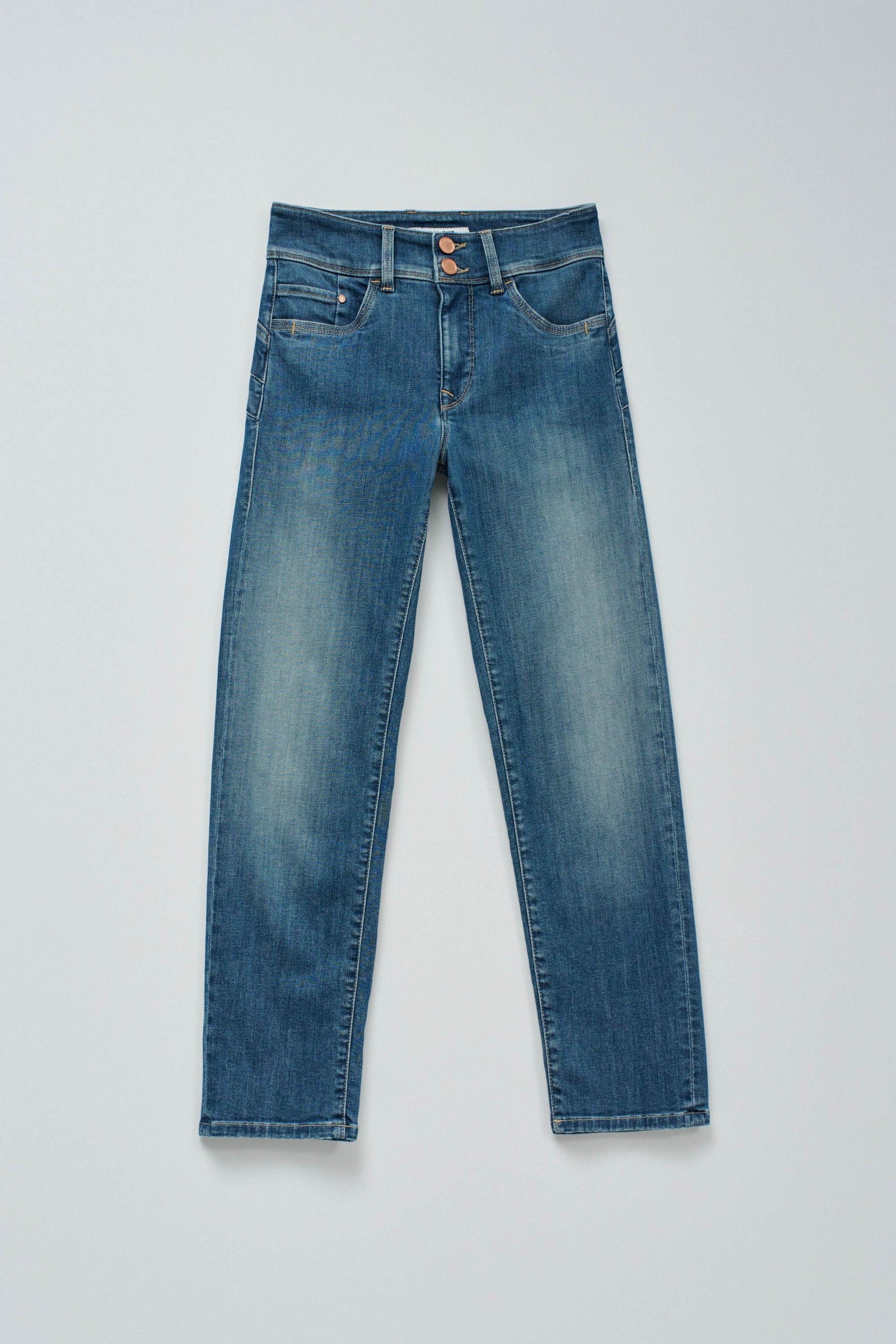 SECRET PUSH IN CROPPED SLIM JEANS