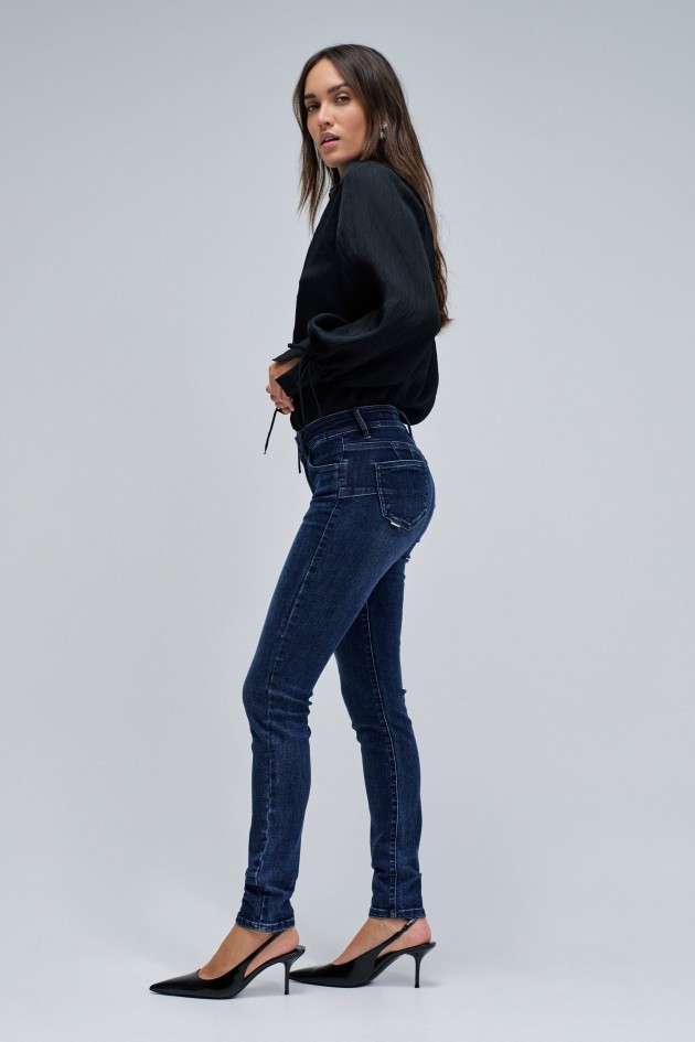 WONDER PUSH UP SKINNY JEANS