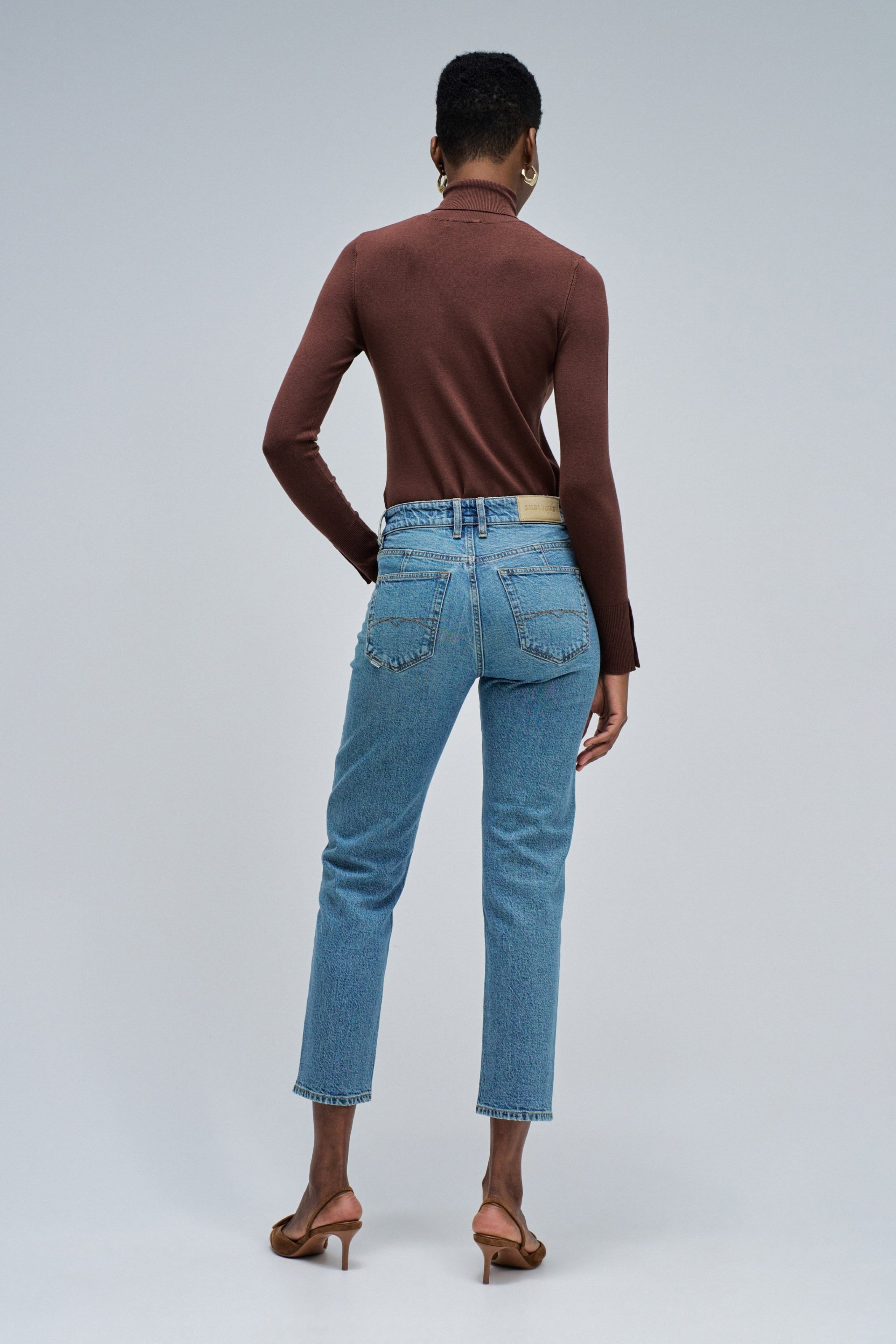 TRUE CROPPED SLIM JEANS