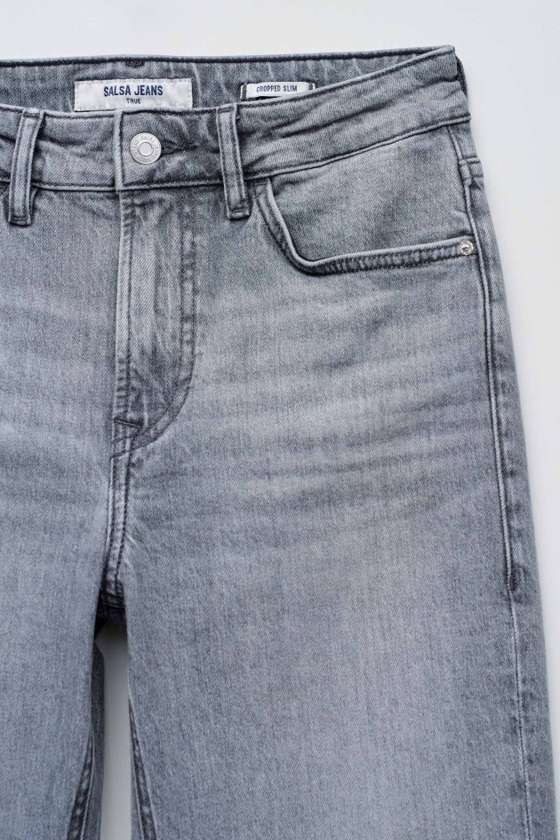 TRUE CROPPED SLIM JEANS