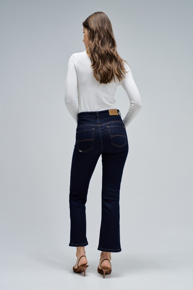FAITH PUSH IN CROPPED FLARE JEANS