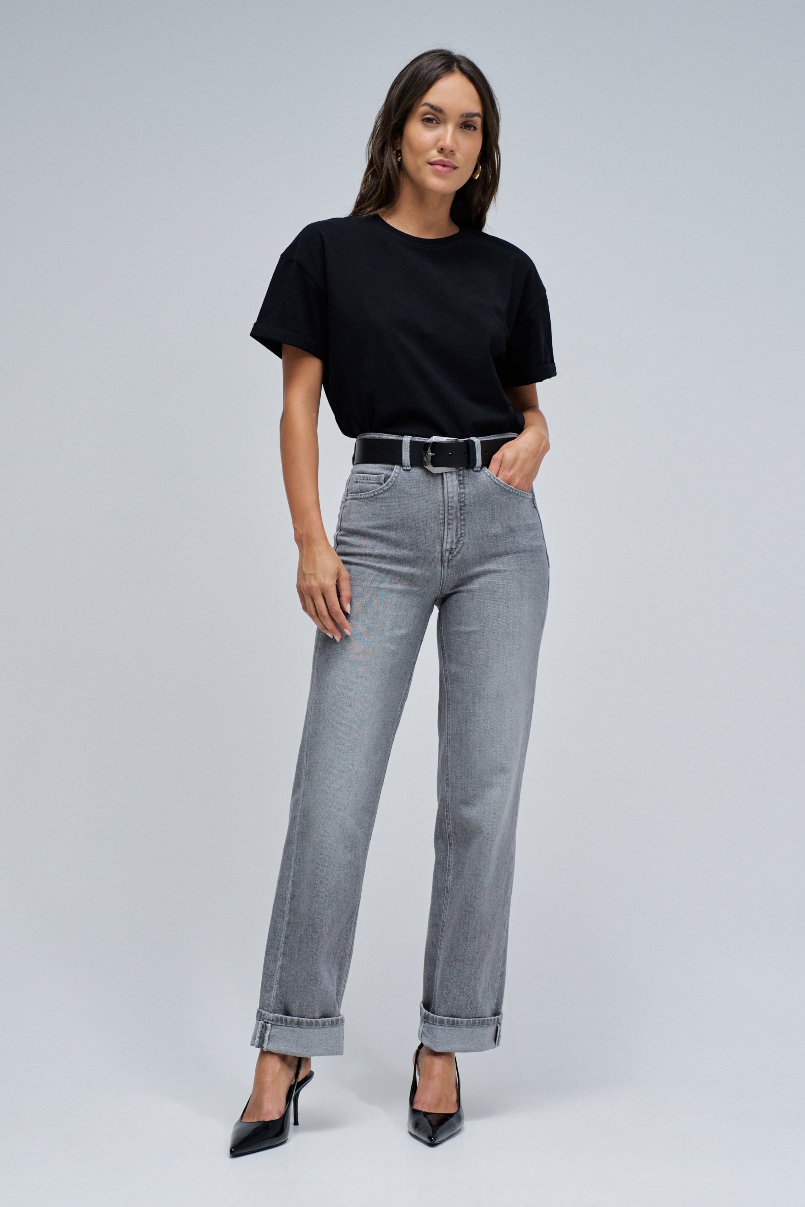 FAITH PUSH IN STRAIGHT JEANS