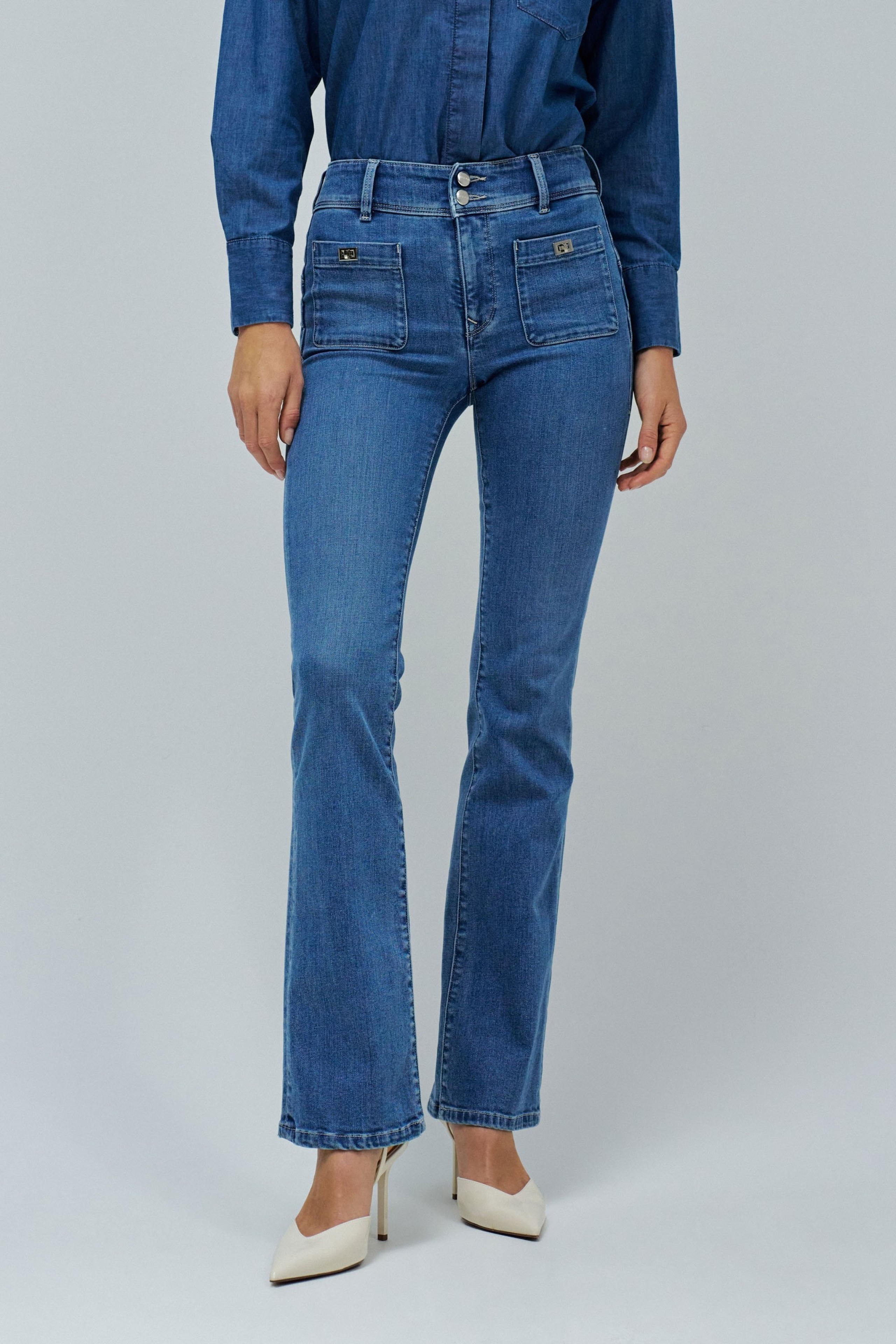 JEANS SECRET PUSH IN BOOTCUT