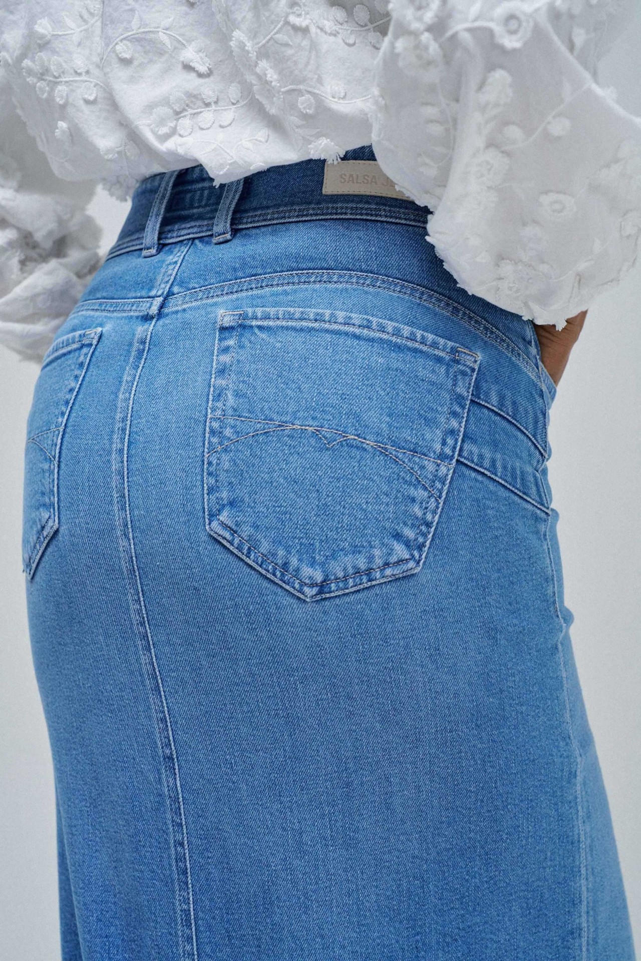 FALDA SECRET PUSH IN MIDI