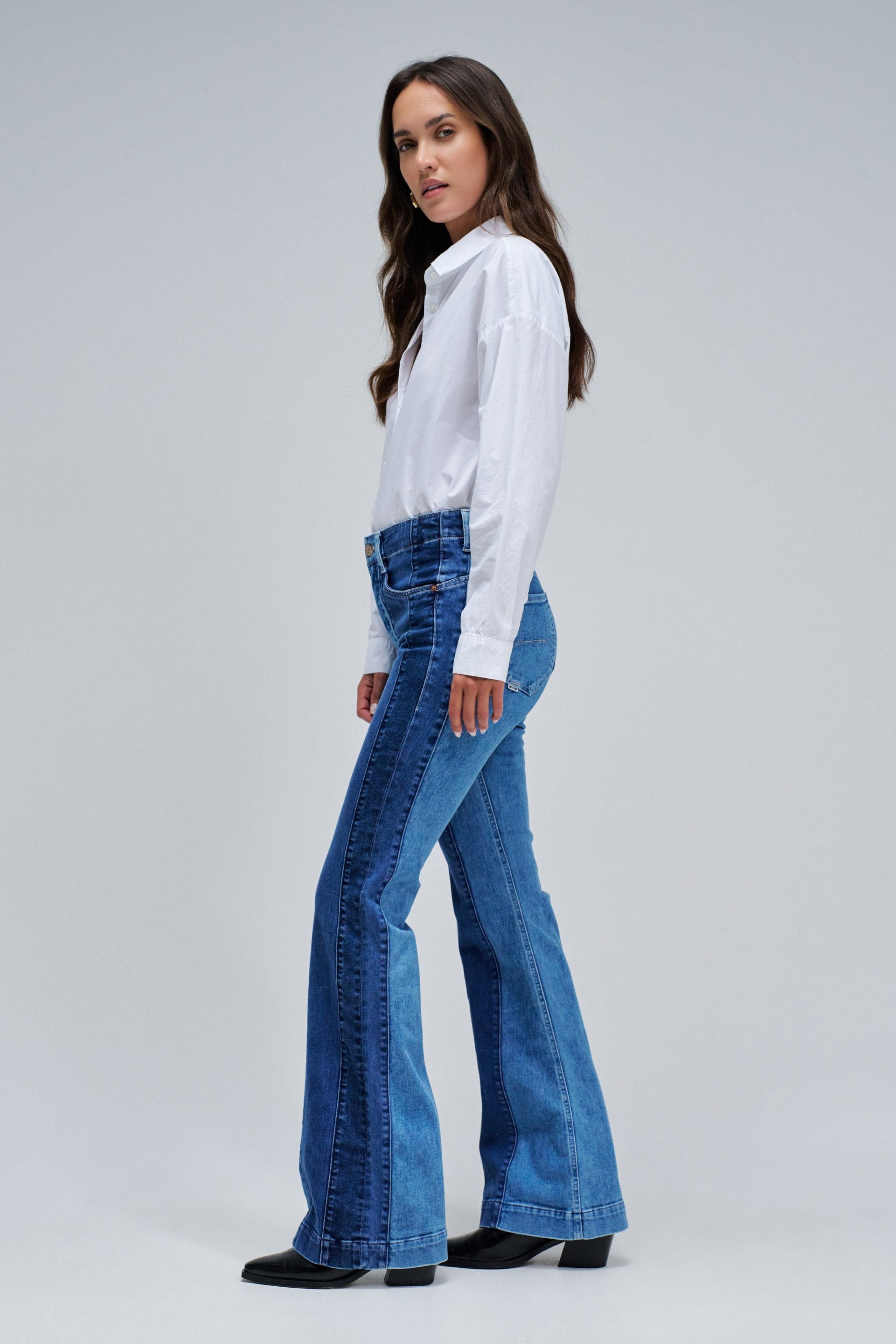 FAITH PUSH IN FLARE JEANS