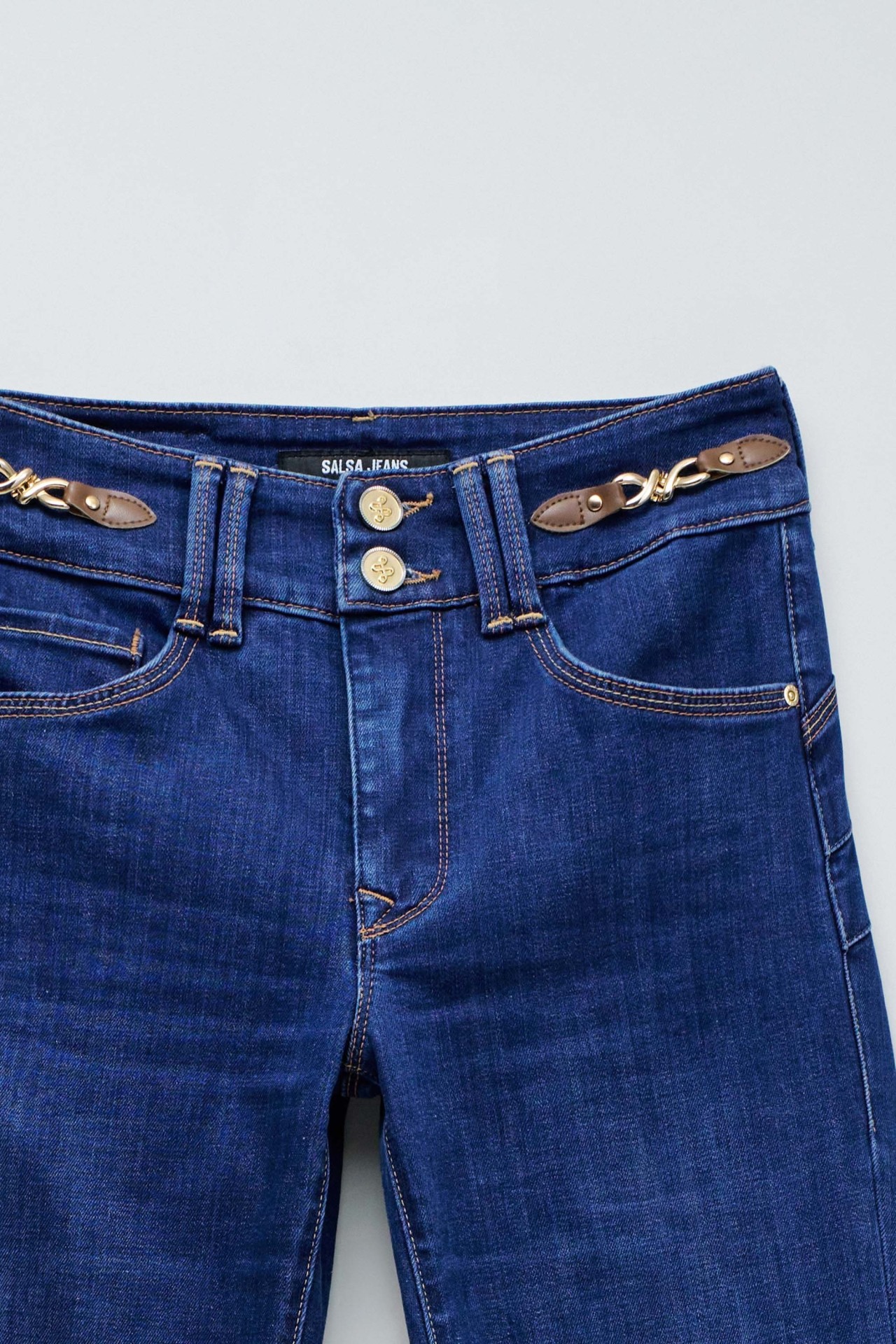 SECRET PUSH IN FLARE STAR CLUB JEANS