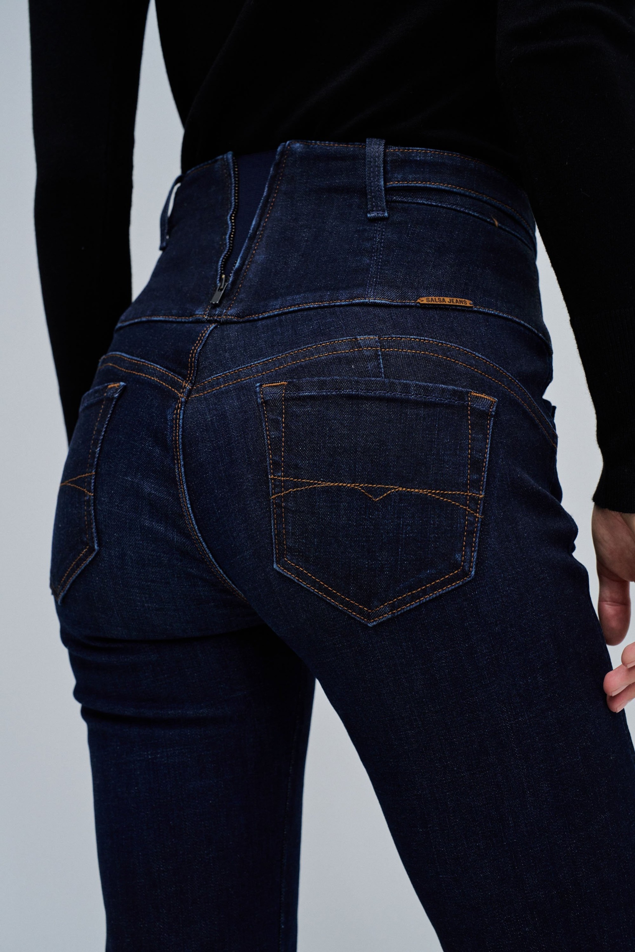 DIVA FAITH PUSH IN FLARE JEANS