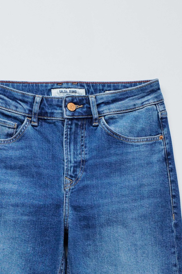 TRUE STRAIGHT JEANS