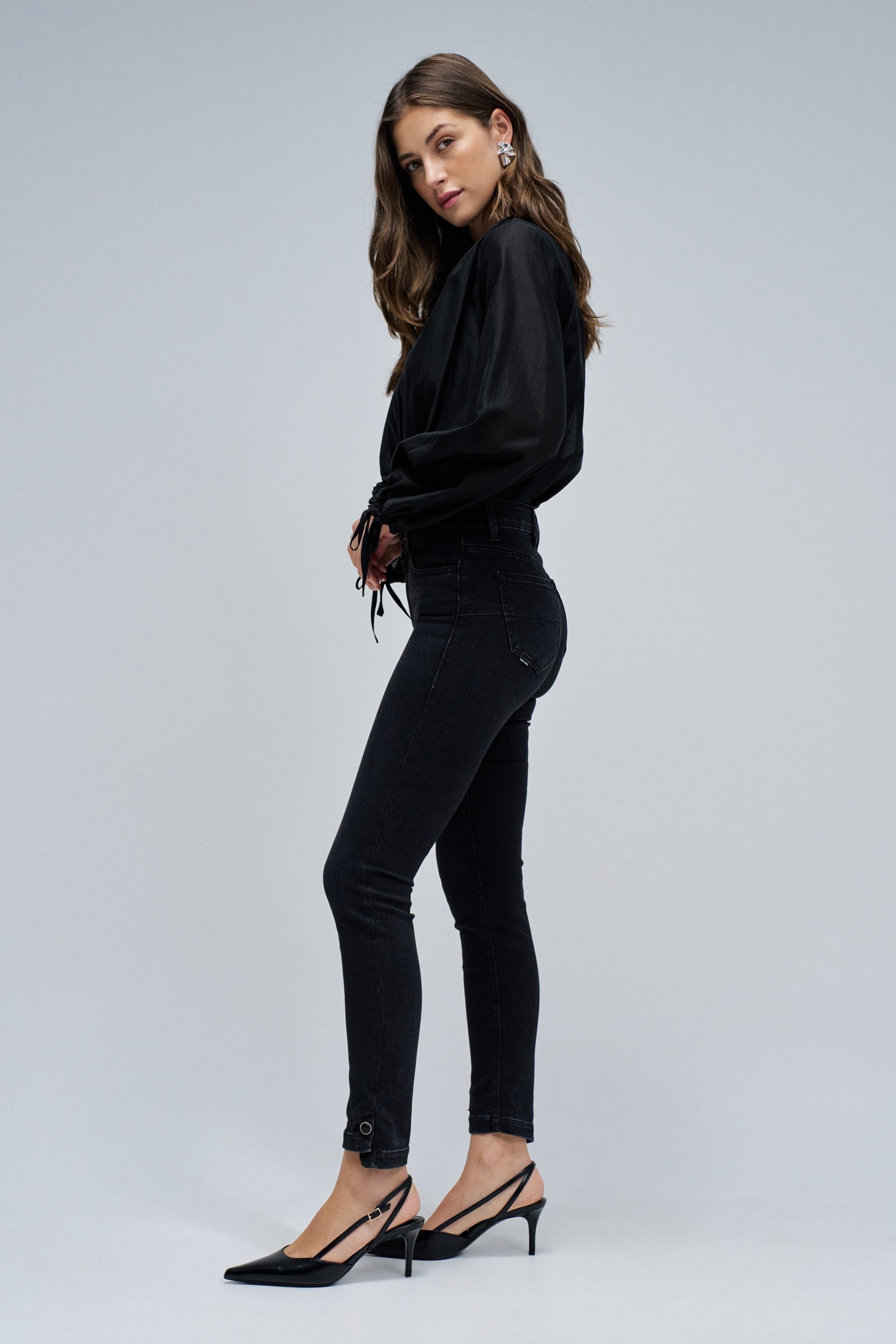 VAQUEROS DESTINY PUSH UP CROPPED SKINNY