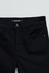 FAITH PUSH IN CROPPED SKINNY JEANS