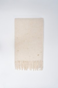 WOOL SCARF WITH PEARLS
