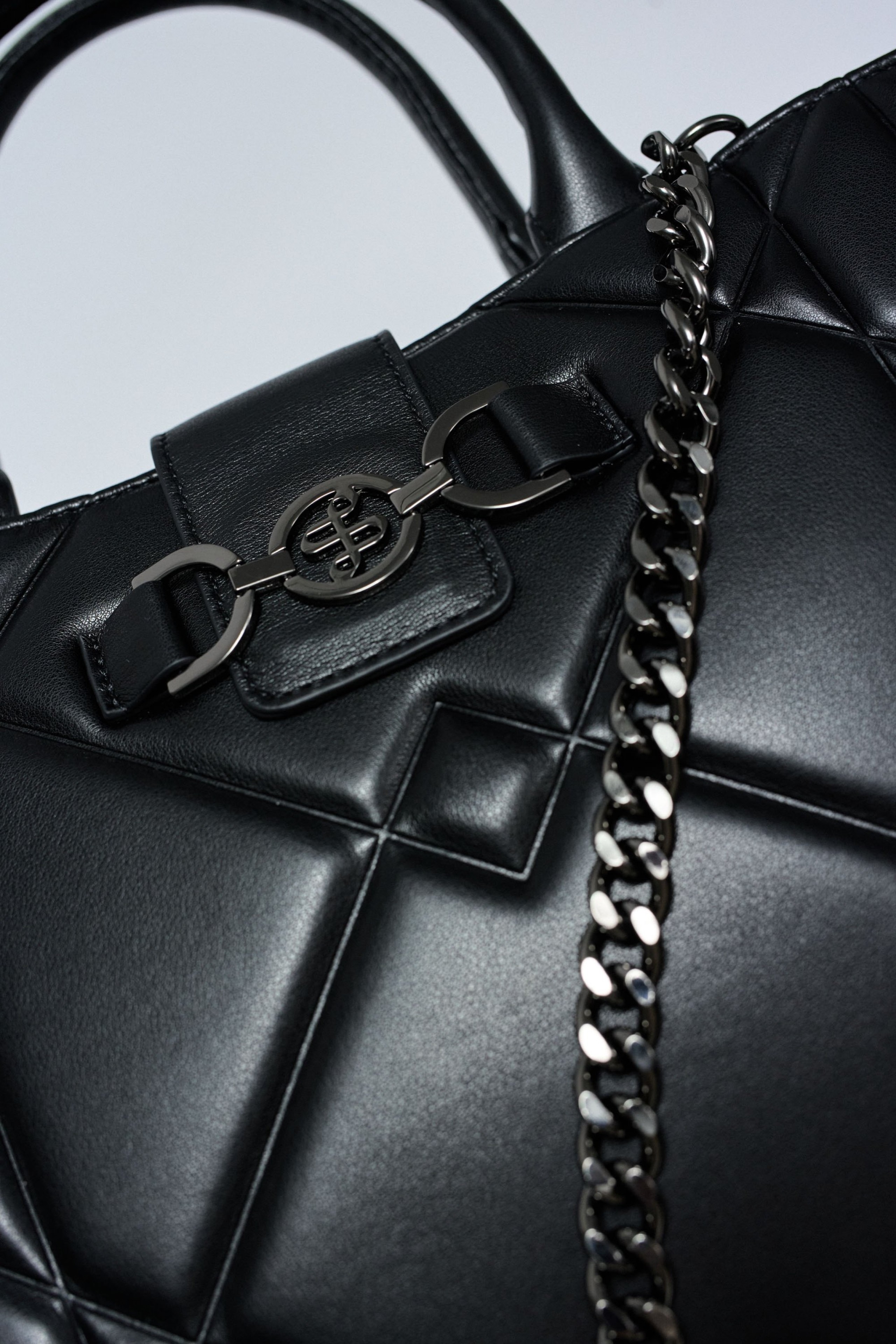 SAC SHOPPING REMBOURRÉ EFFET CUIR