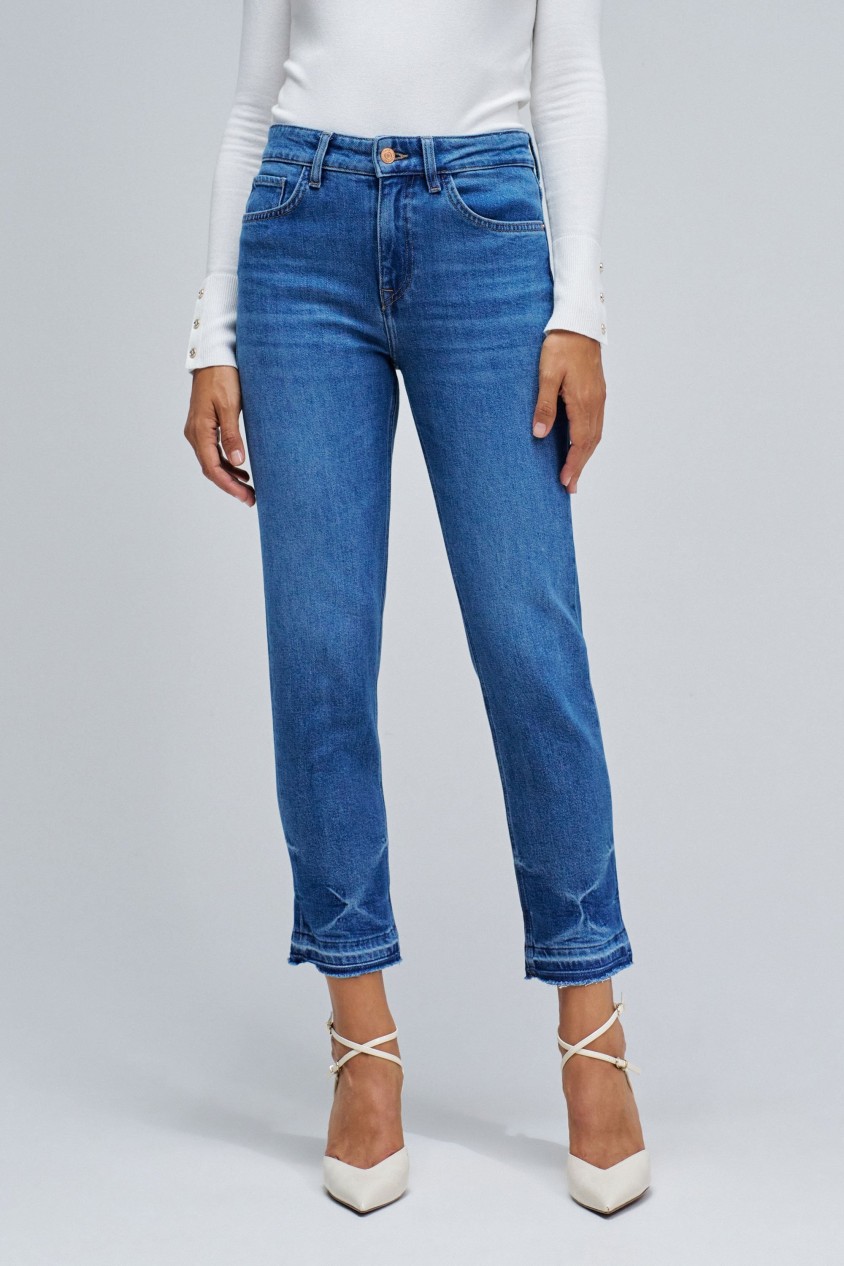 TRUE CROPPED SLIM JEANS