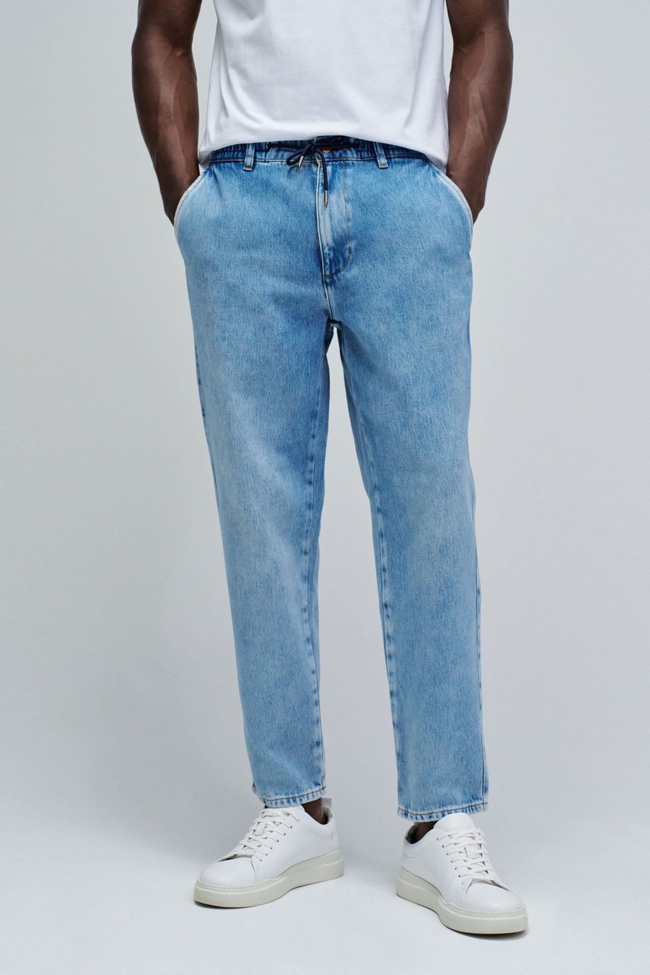 JOGGERS REGULAR FIT TROUSERS