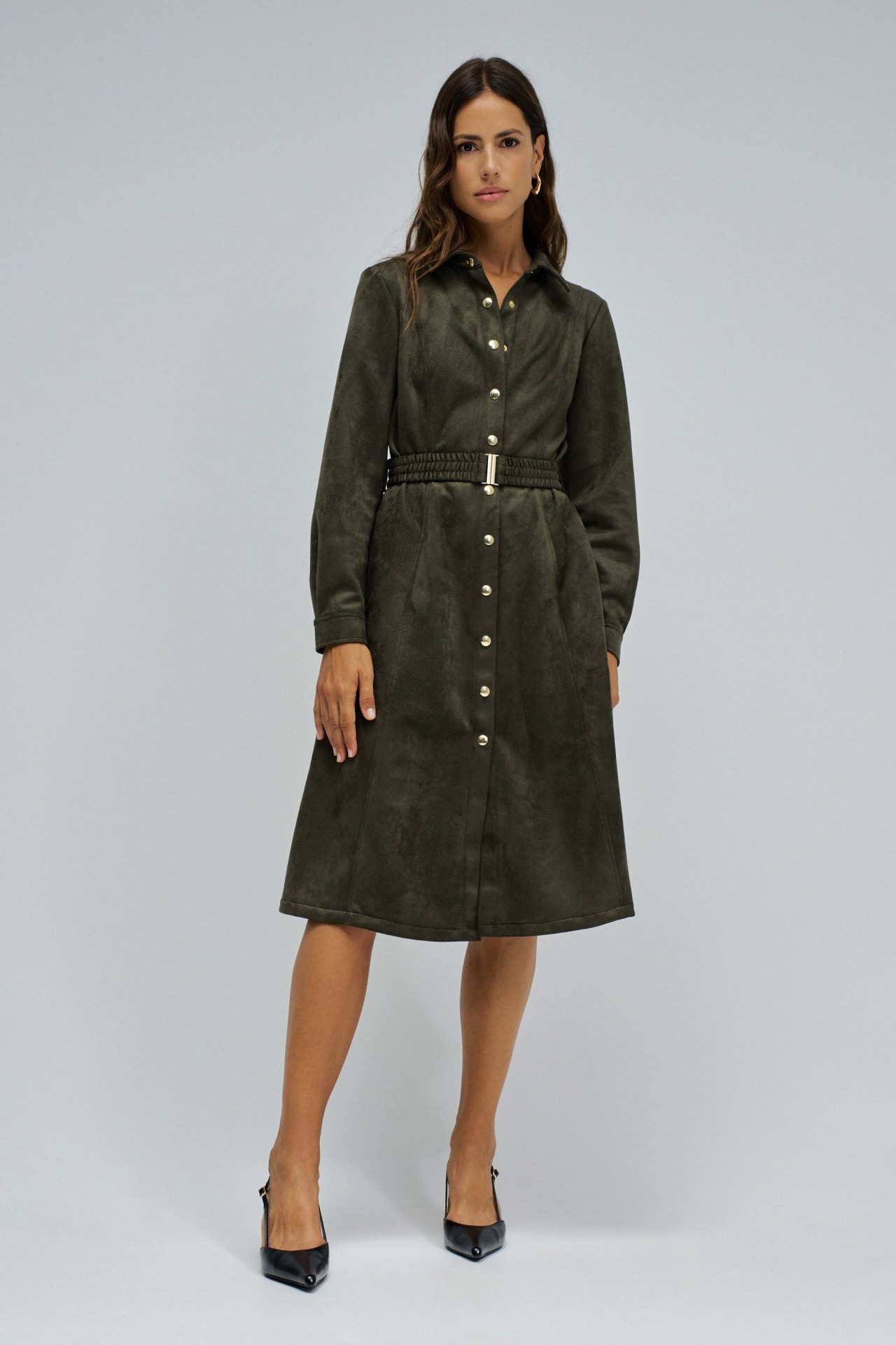 VESTIDO MIDI EM SUEDE