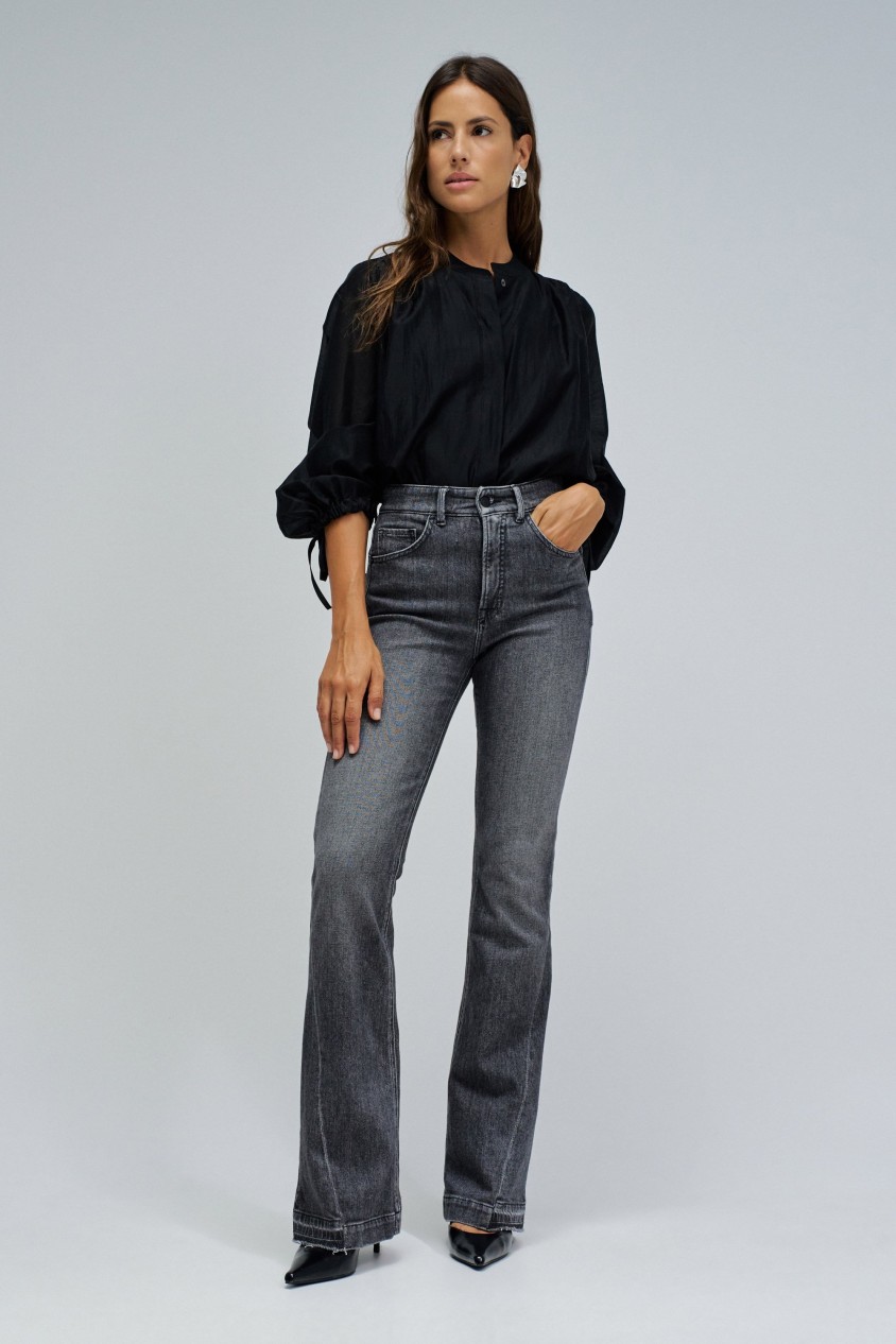 FAITH PUSH IN FLARE JEANS