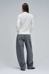 RIBBED KNIT SWEATER WITH BRANDING