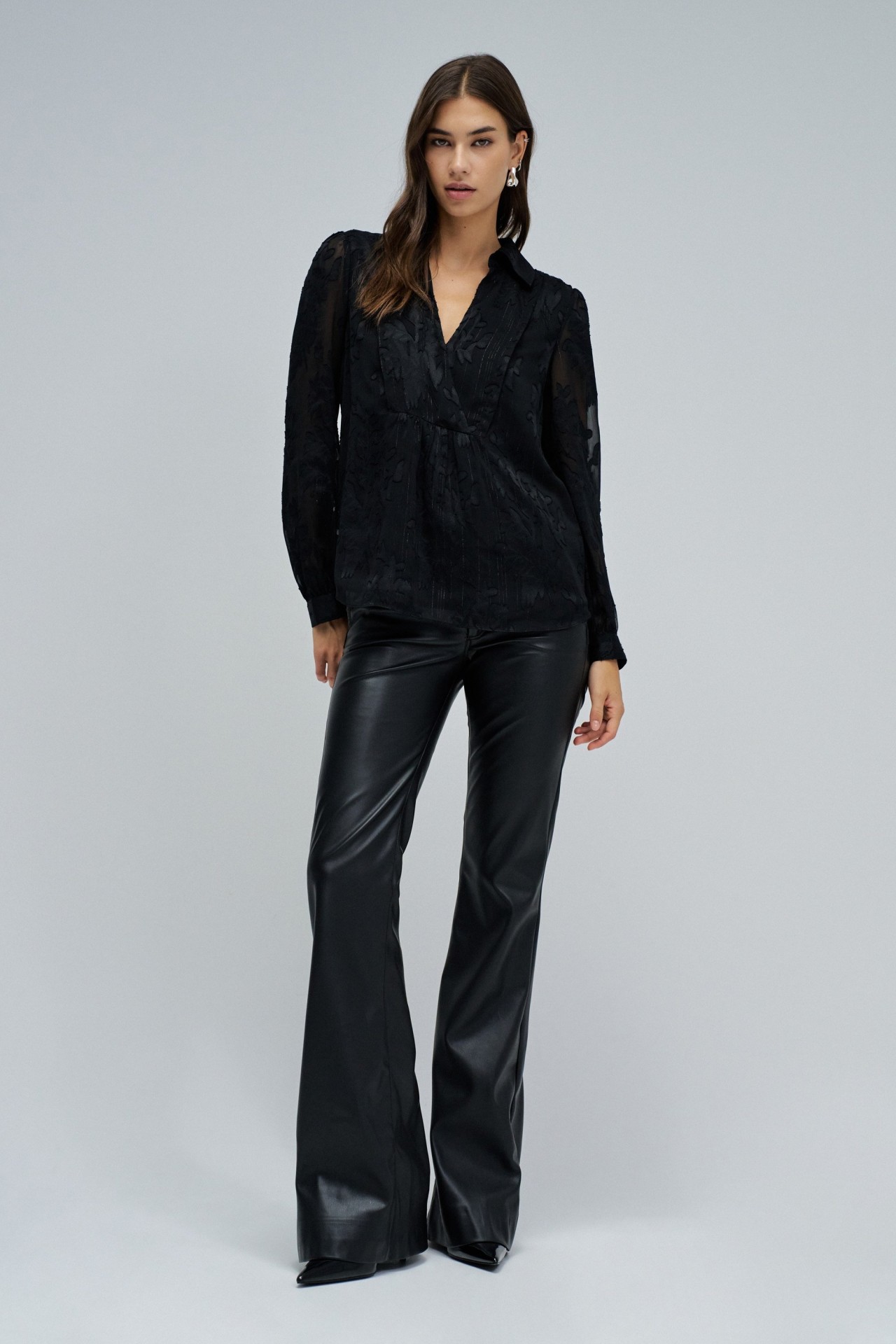 BLUSA COM JACQUARD