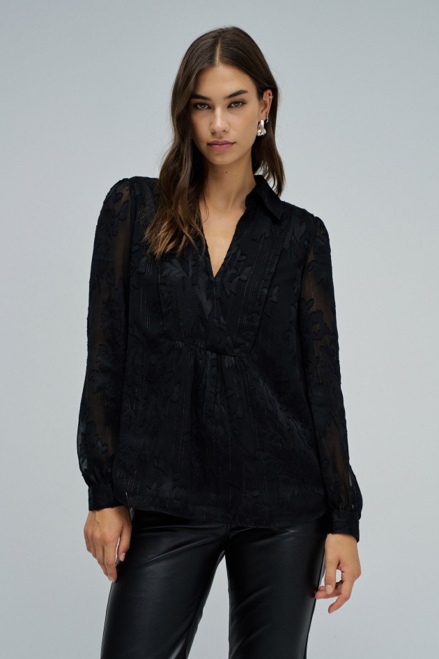 BLUSA COM JACQUARD