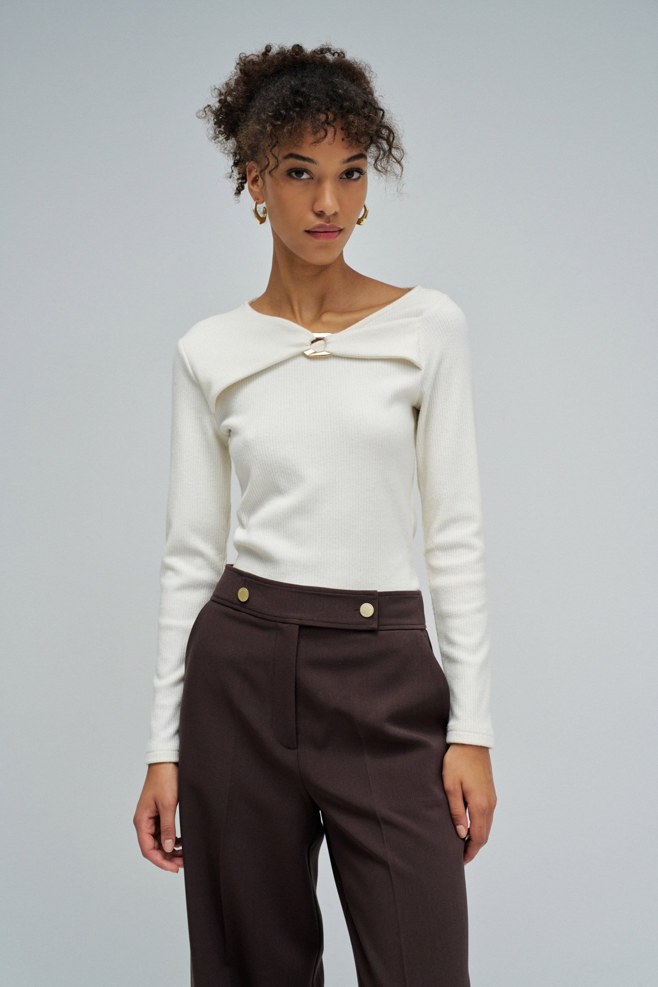 CAMISOLA EM MALHA CANELADA