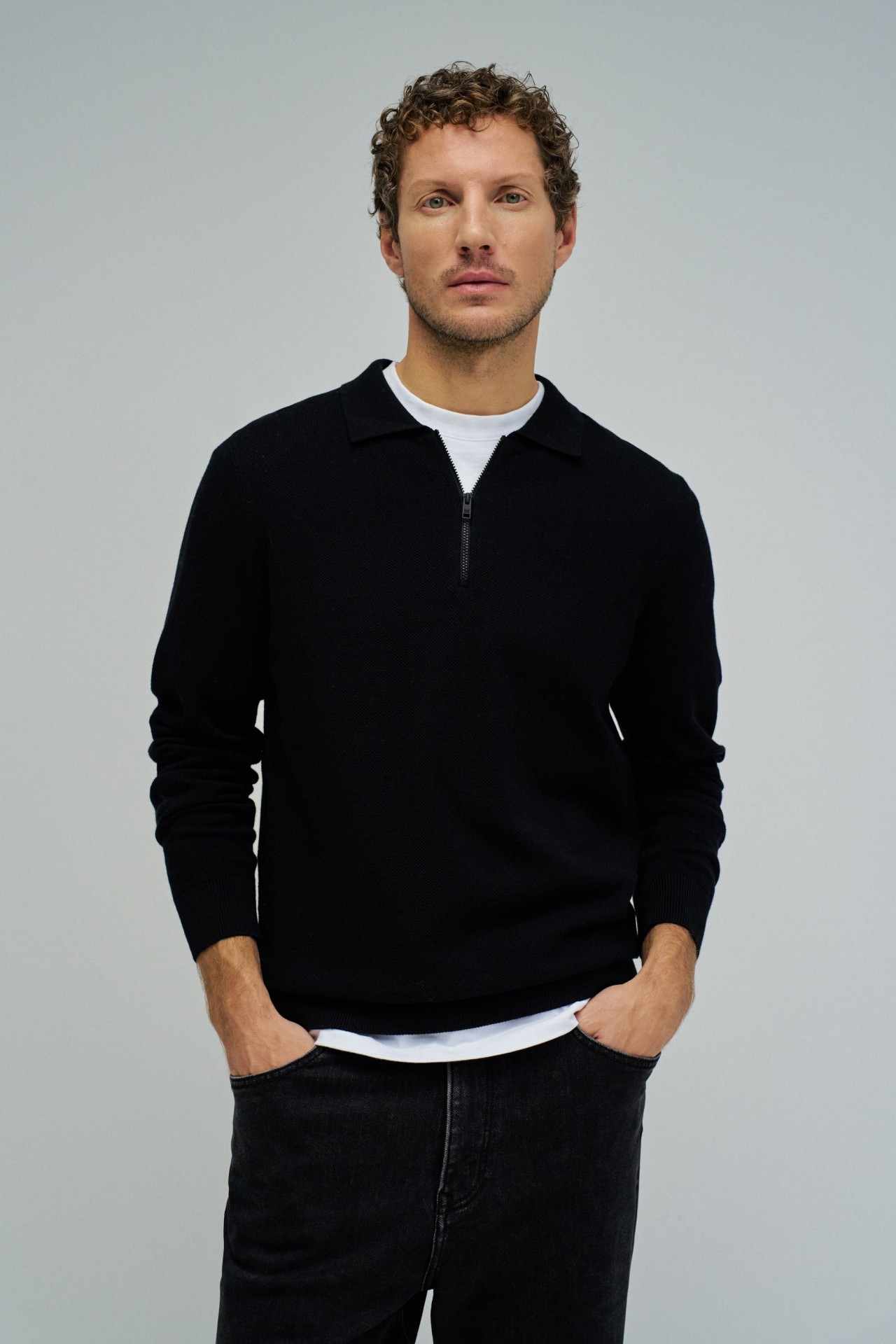 KNIT SWEATER WITH HALF ZIP